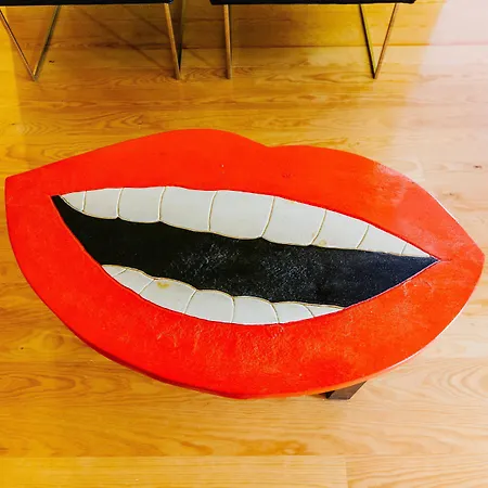 Art & *